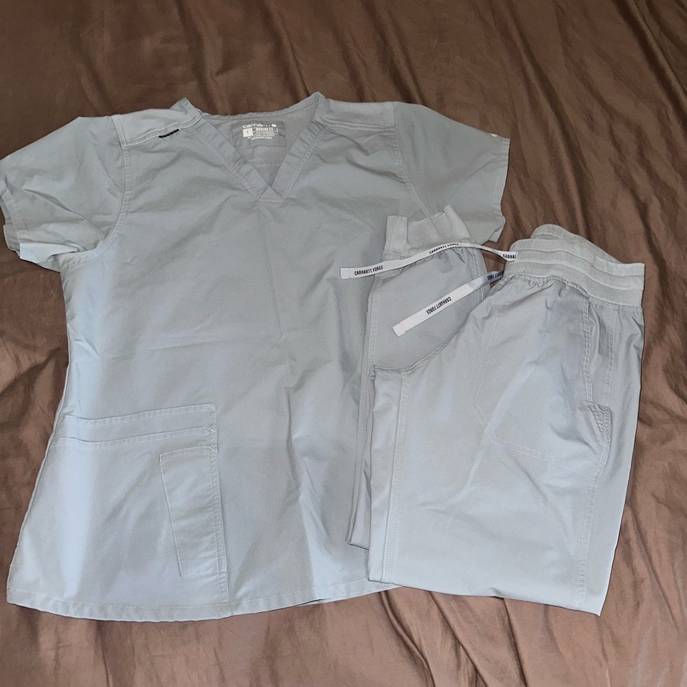 Carhartt Gray Modern Fit Shirt & Pants | TOP - L  | BOTTOM - S